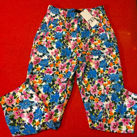 Zara vibrant flowers high waist pants made in Europe NWT - Picture 3 of 12